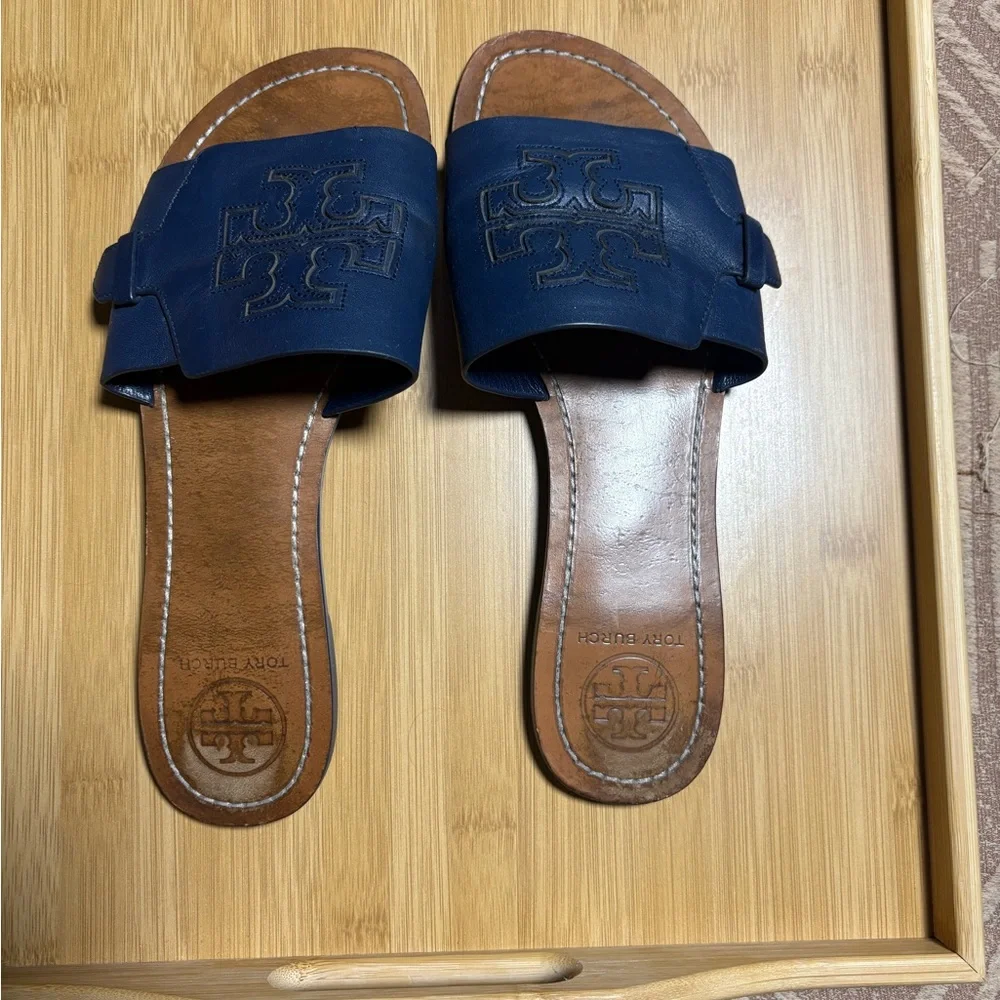 Tory Burch Navy Leather Slides - Picture 2 of 8